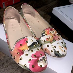 Aldo tropical floral gold studd flats